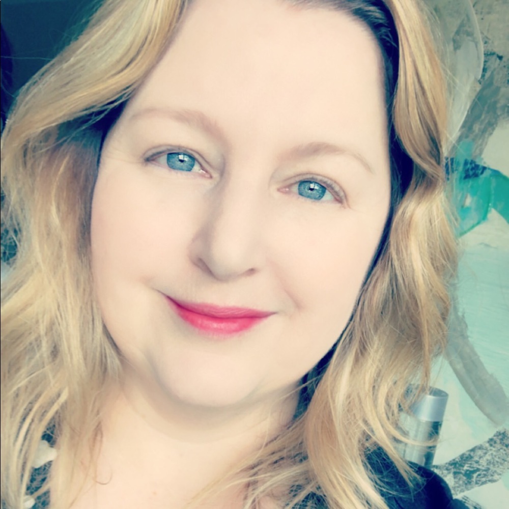 Meet your Posher, Marianne